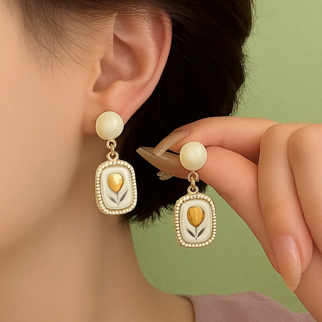 Alloy Gold Plated Stud